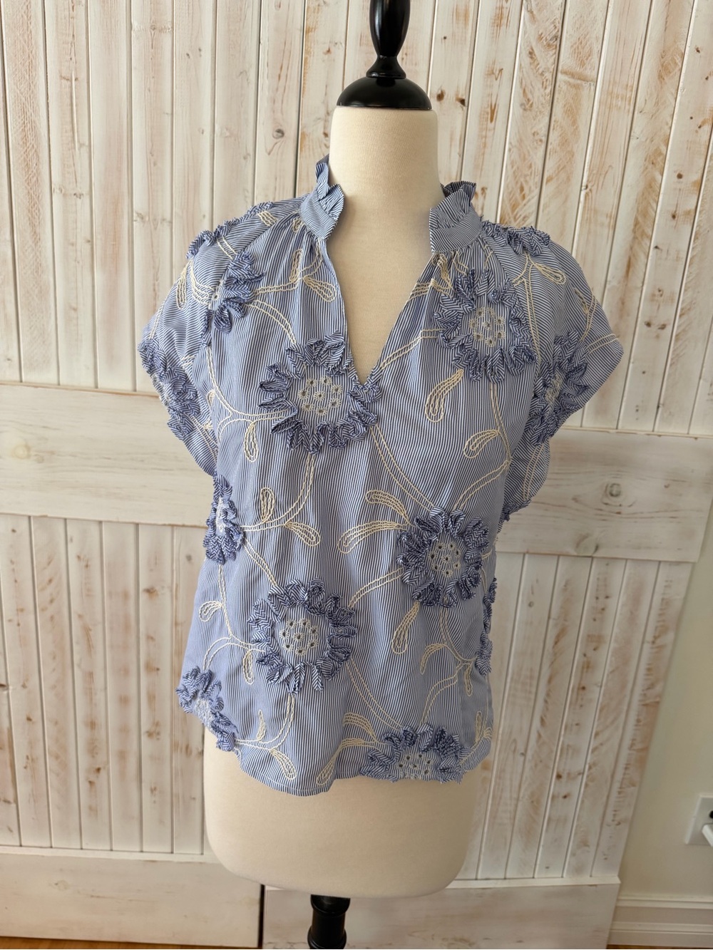 THML Blue Floral Embroidered Cap-Sleeve Top S